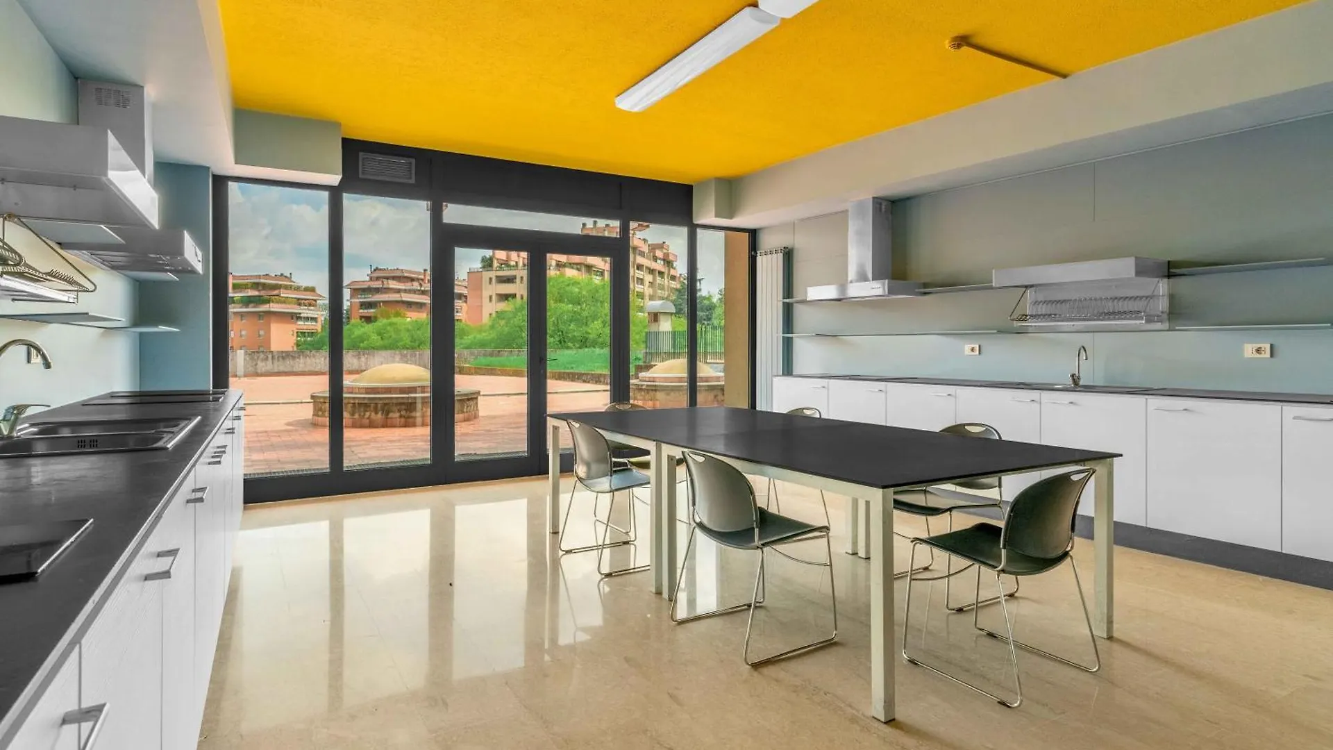 Aparthotel Casa Da Suite Fraschini Milan Italy