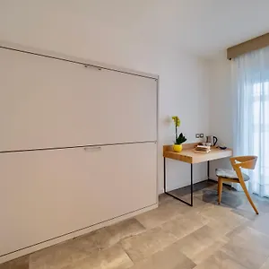 Venice , ميستر إيطاليا